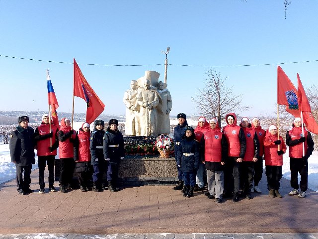 «Возложение цветов»