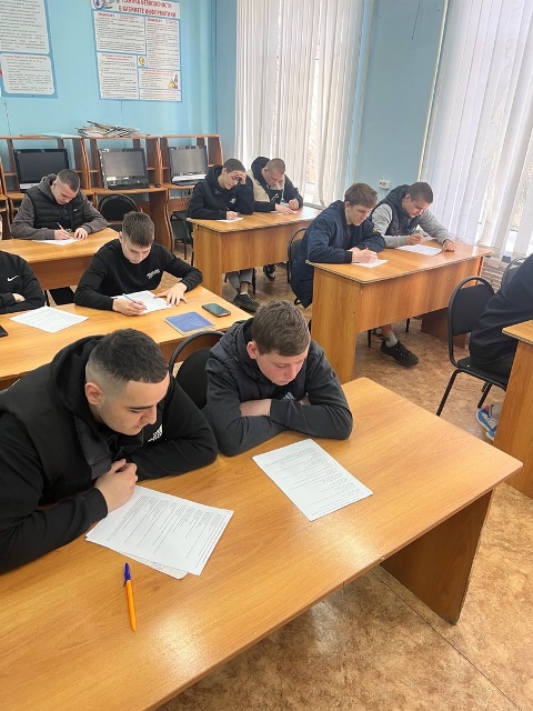 Проверили уровень знаний закона о защите прав потребителей.