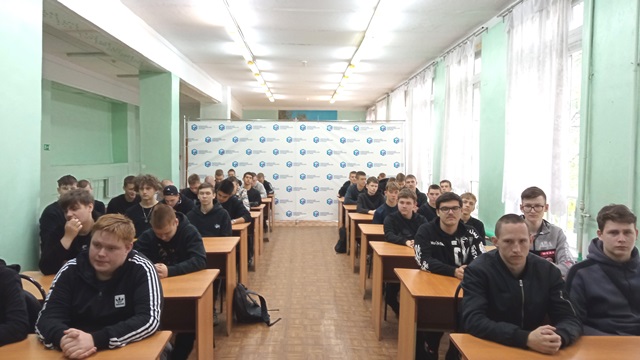 Кинолекторий «Есть такая профессия — Родину защищать!».