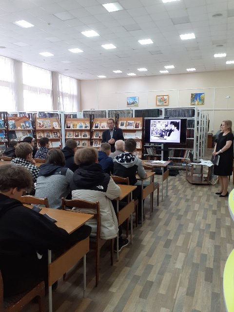Студенты колледжа посетили «Харитоновские чтения»: погружение в мир поэзии и памяти