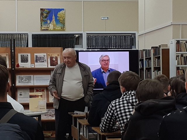 Студенты колледжа посетили «Харитоновские чтения»: погружение в мир поэзии и памяти