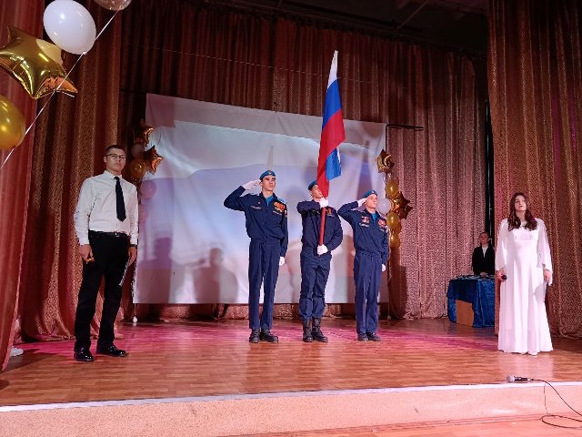 Торжественное вручение дипломов выпускникам - 2025 Сызранского политехнического колледжа