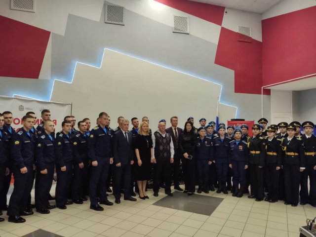 «Подвигам героев-лётчиков посвящается…»