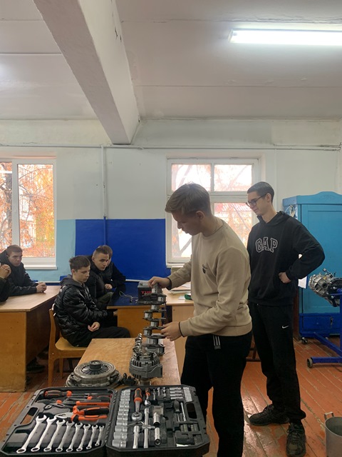 Мероприятия, приуроченные ко «Дню работников автомобильного транспорта и городского пассажирского транспорта».