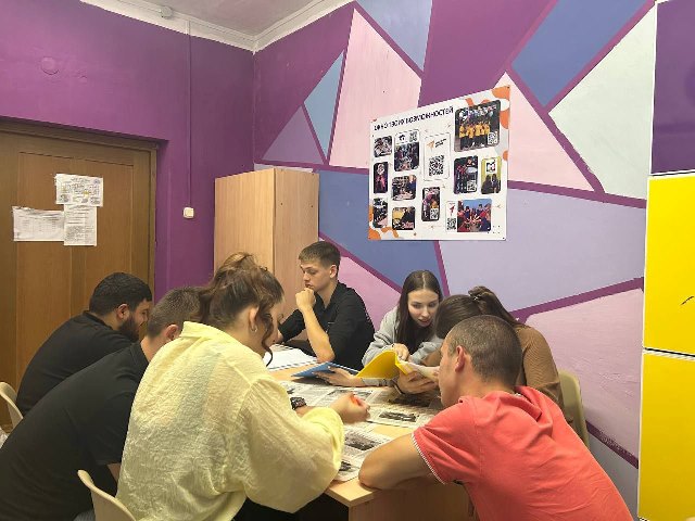 День работника рекламы: Создание будущего вместе!