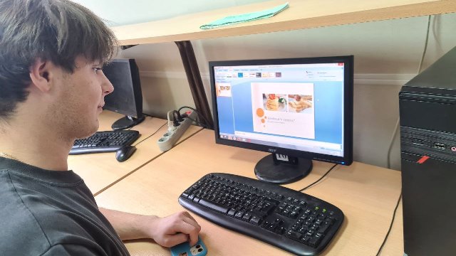 День работника рекламы: Создание будущего вместе!