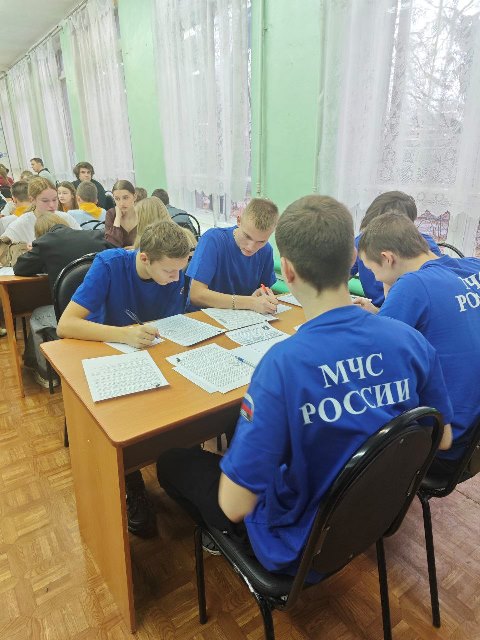 «Контрольная по математике» для взрослых и не только «MathCat».