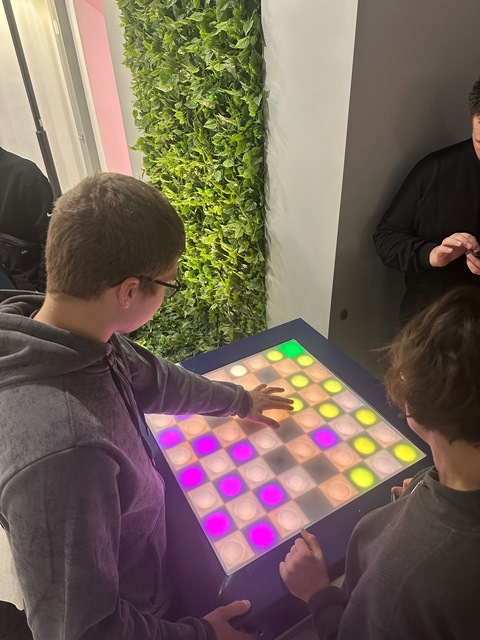 III место в номинации «Приручи электричество!»