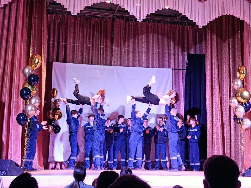 «Моя студенческая история»1 день.Конкурс визитных карточек первокурсников.