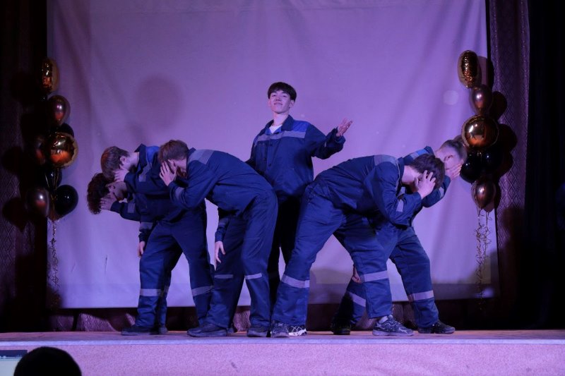 «Моя студенческая история»1 день.Конкурс визитных карточек первокурсников.