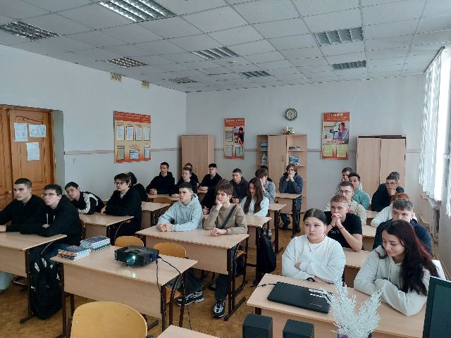 Безопасность на железной дороге и на льду.