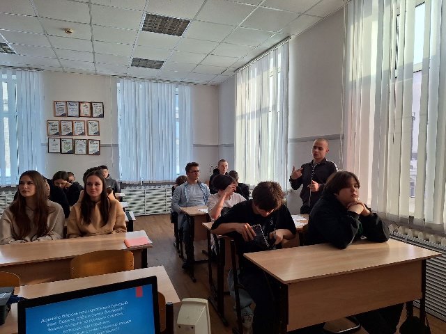 «Мат — не наш формат»